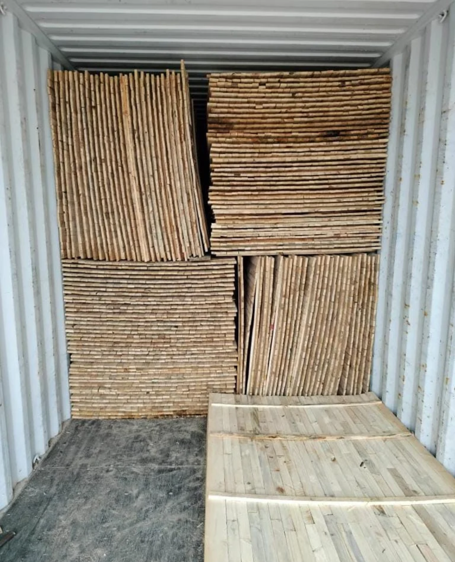 Pinewood Raw Block Board 1